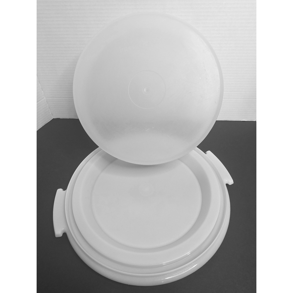 Tupperware Round Cake Taker Pie Carrier Translucent White 12.5 Inch Base Lid
